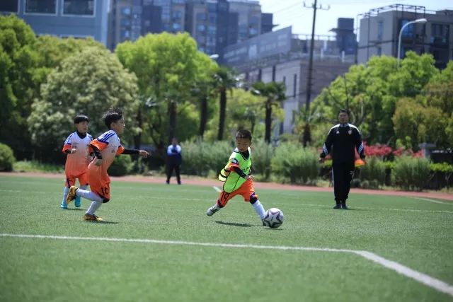 俱乐部杯-黄明依17分广东负江苏 四川胜吉林